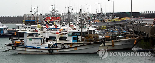 报告：韩国经济仍受沉船事故影响经济复苏缓慢